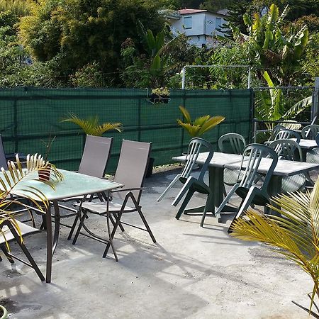 Gite Du Piton D Anchaing Hell-Bourg Exterior photo