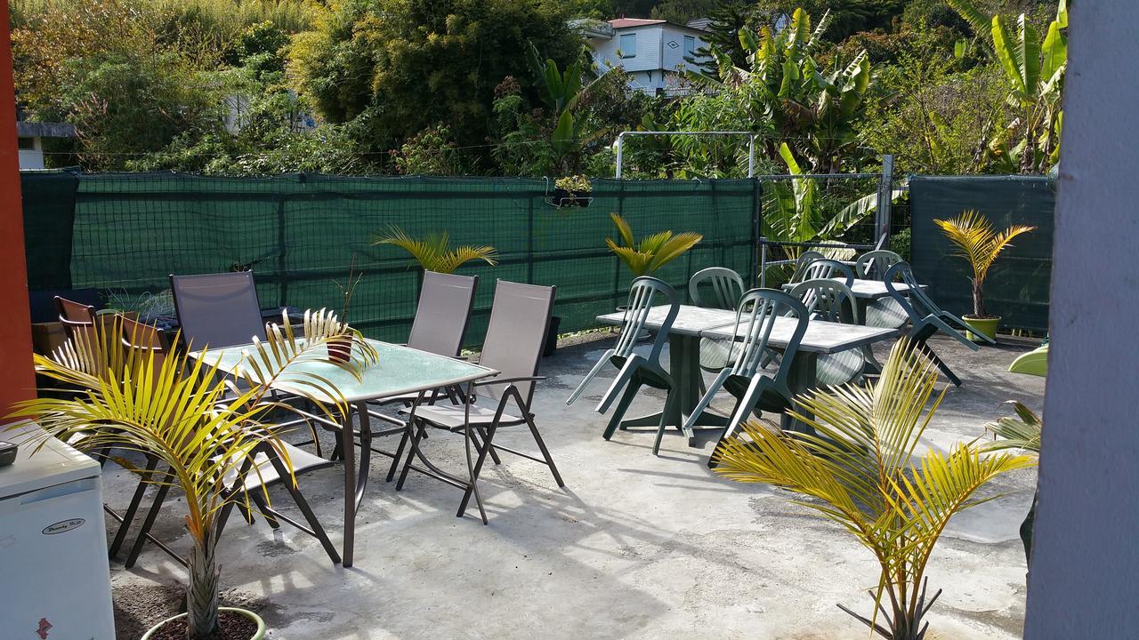 Gite Du Piton D Anchaing Hell-Bourg Exterior photo